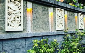 Villa Rahayu